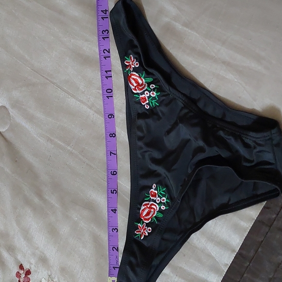 Embroidered Ruffle Bikini - Picture 9 of 9